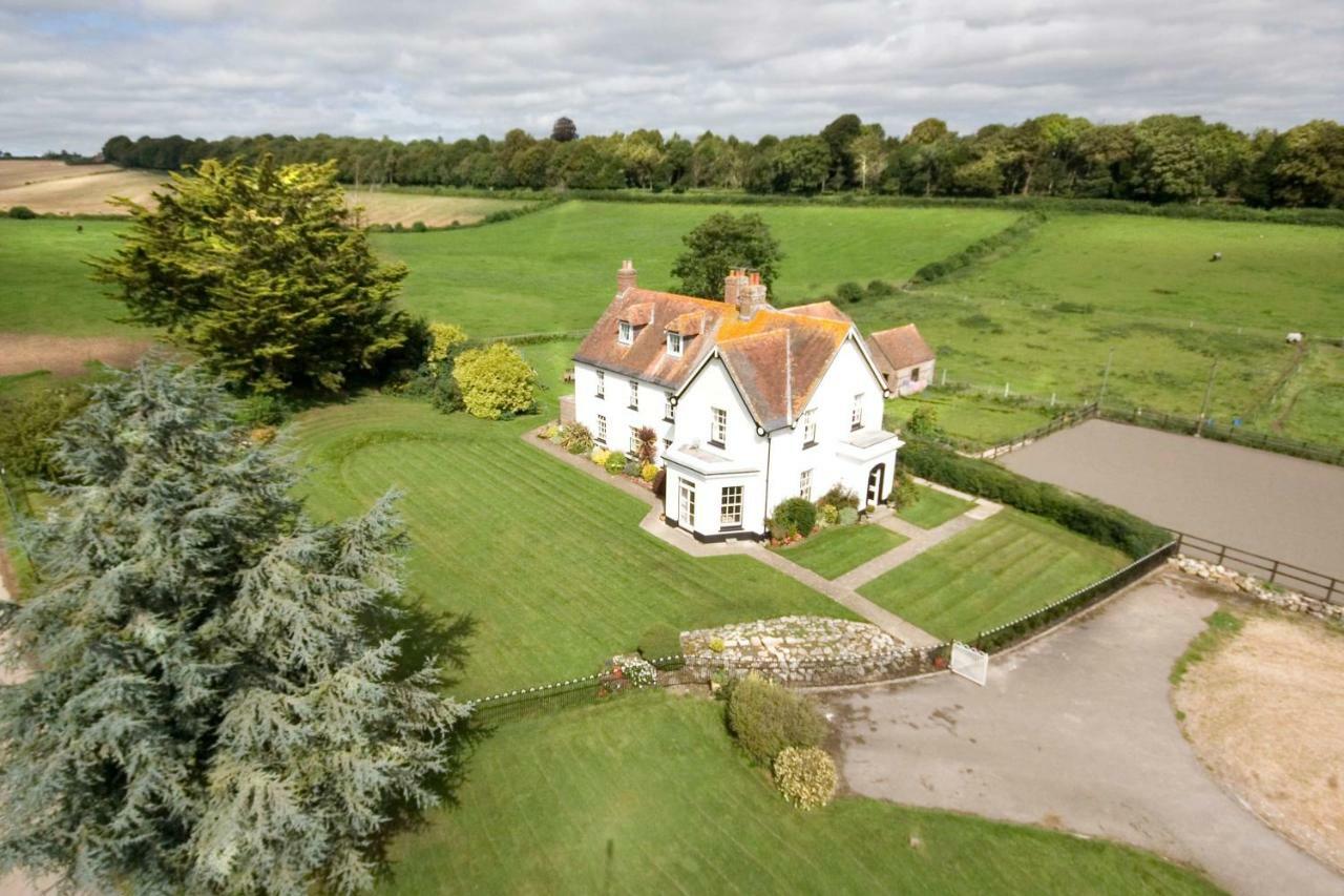 Lower Bryanston Farm Blandford Forum Exterior photo